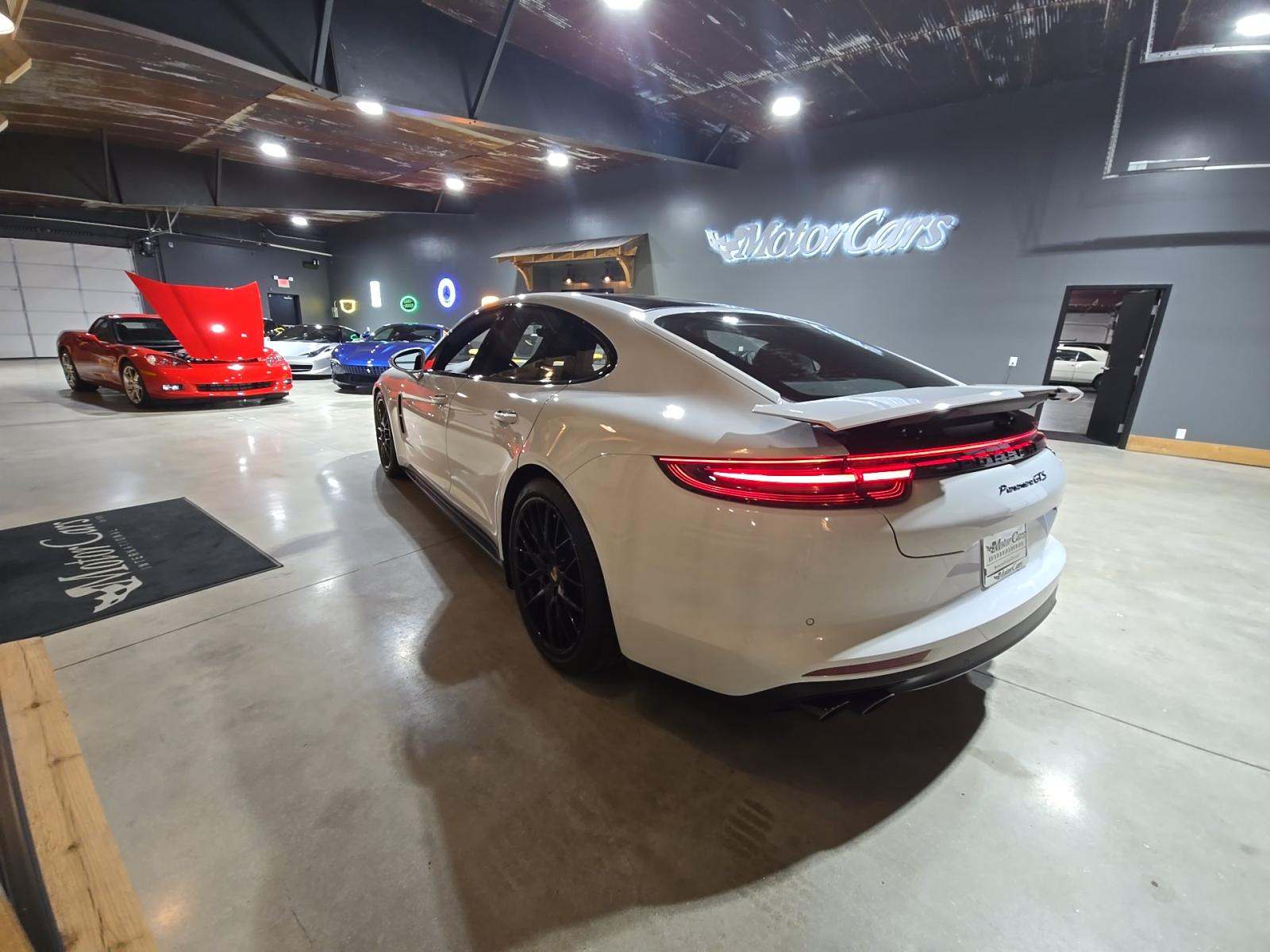 2020 Porsche Panamera GTS AWD