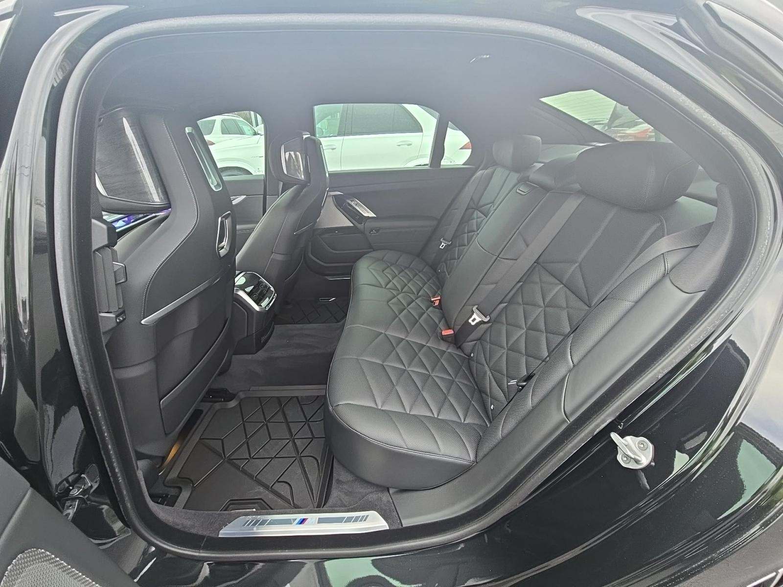 2025 BMW 7 Series 740i xDrive AWD