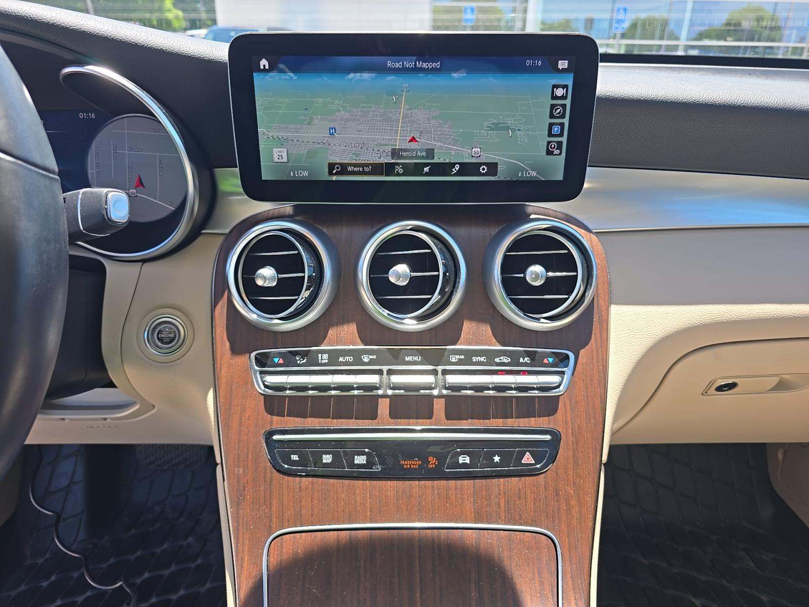 2022 Mercedes-Benz GLC GLC 300 AWD
