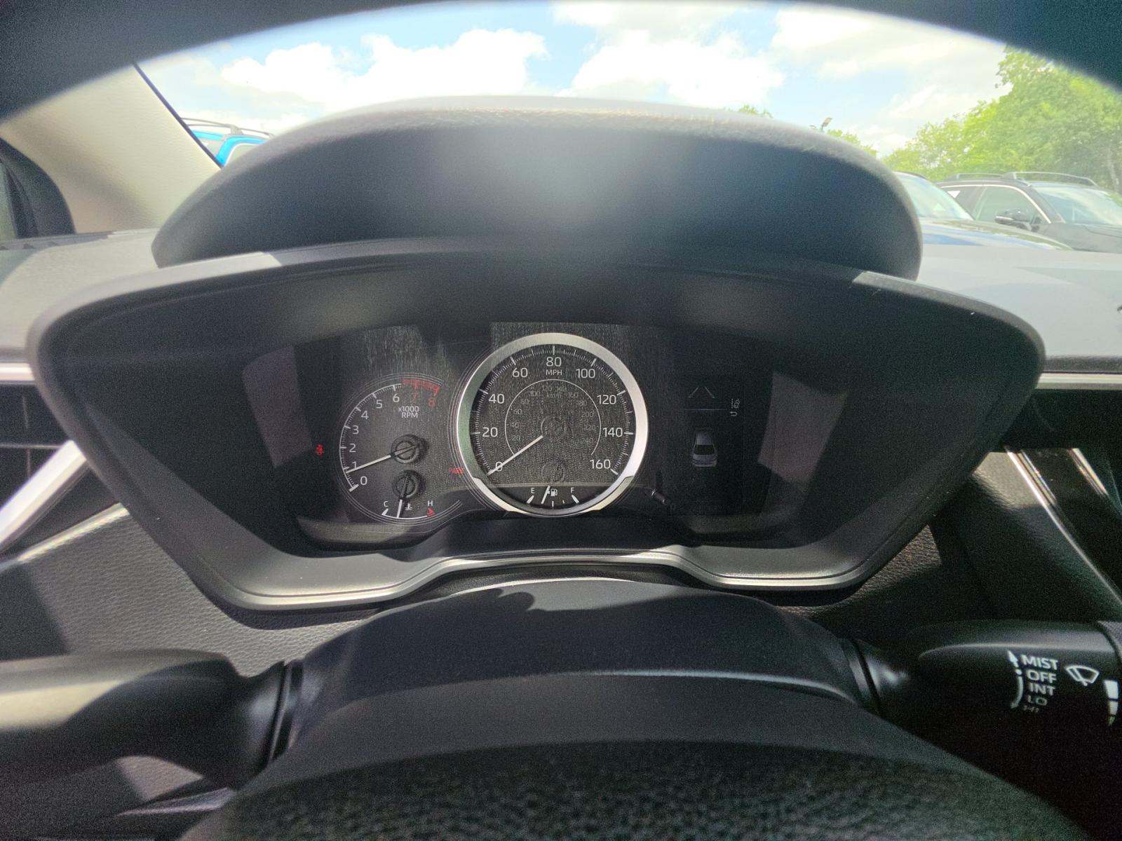 2022 Toyota Corolla LE FWD