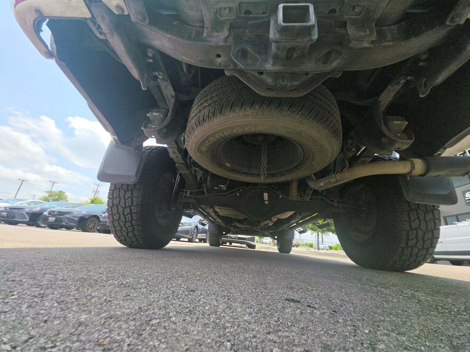 2022 Toyota Tacoma SR5 RWD