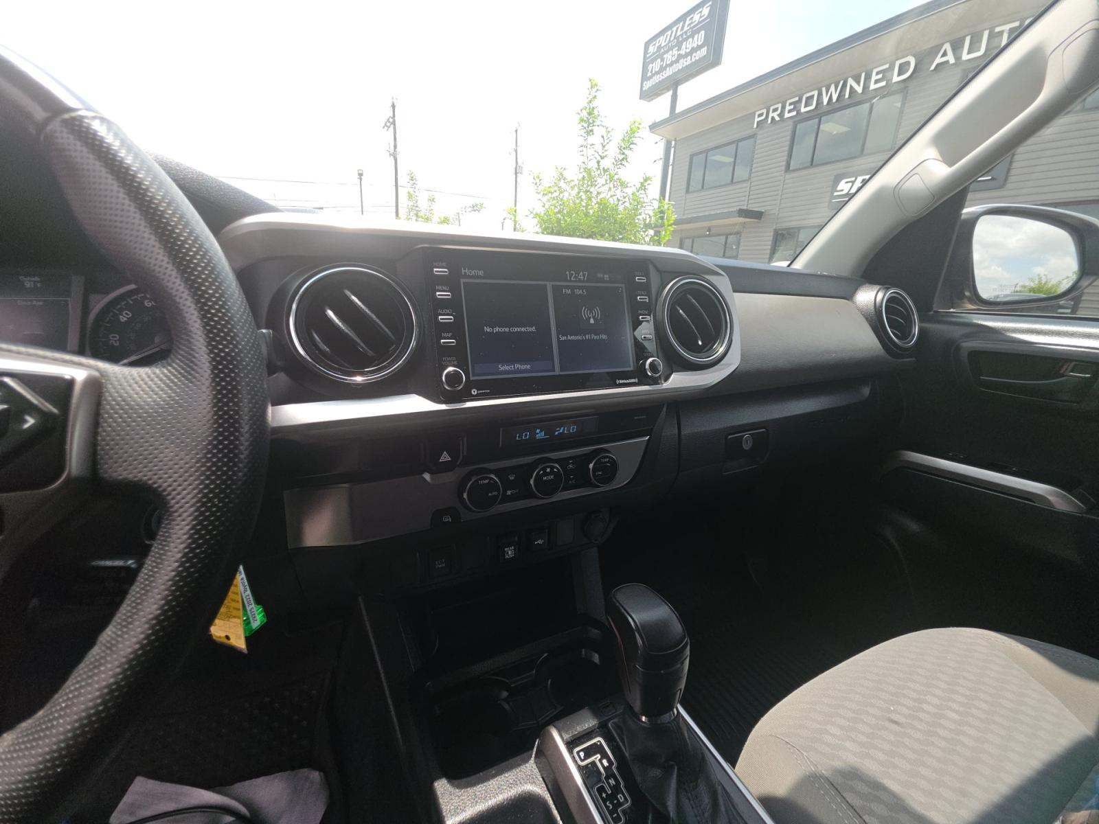 2022 Toyota Tacoma SR5 RWD