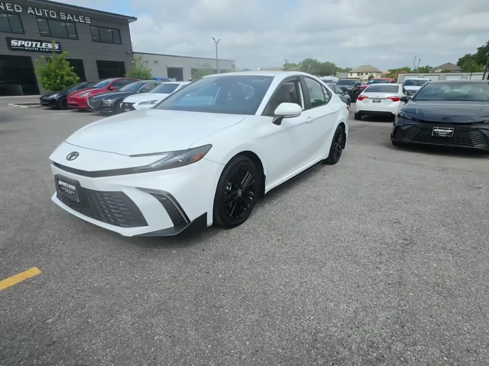 2025 Toyota Camry SE FWD
