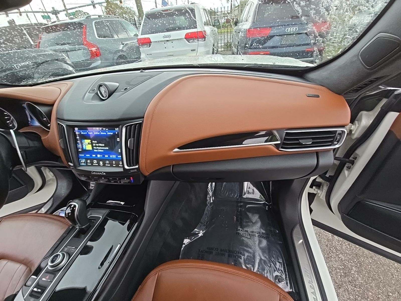 2017 Maserati Levante Base AWD