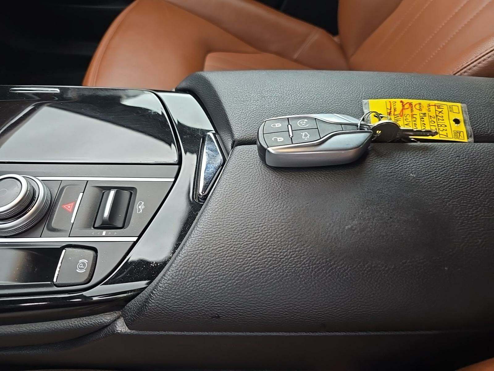 2017 Maserati Levante Base AWD