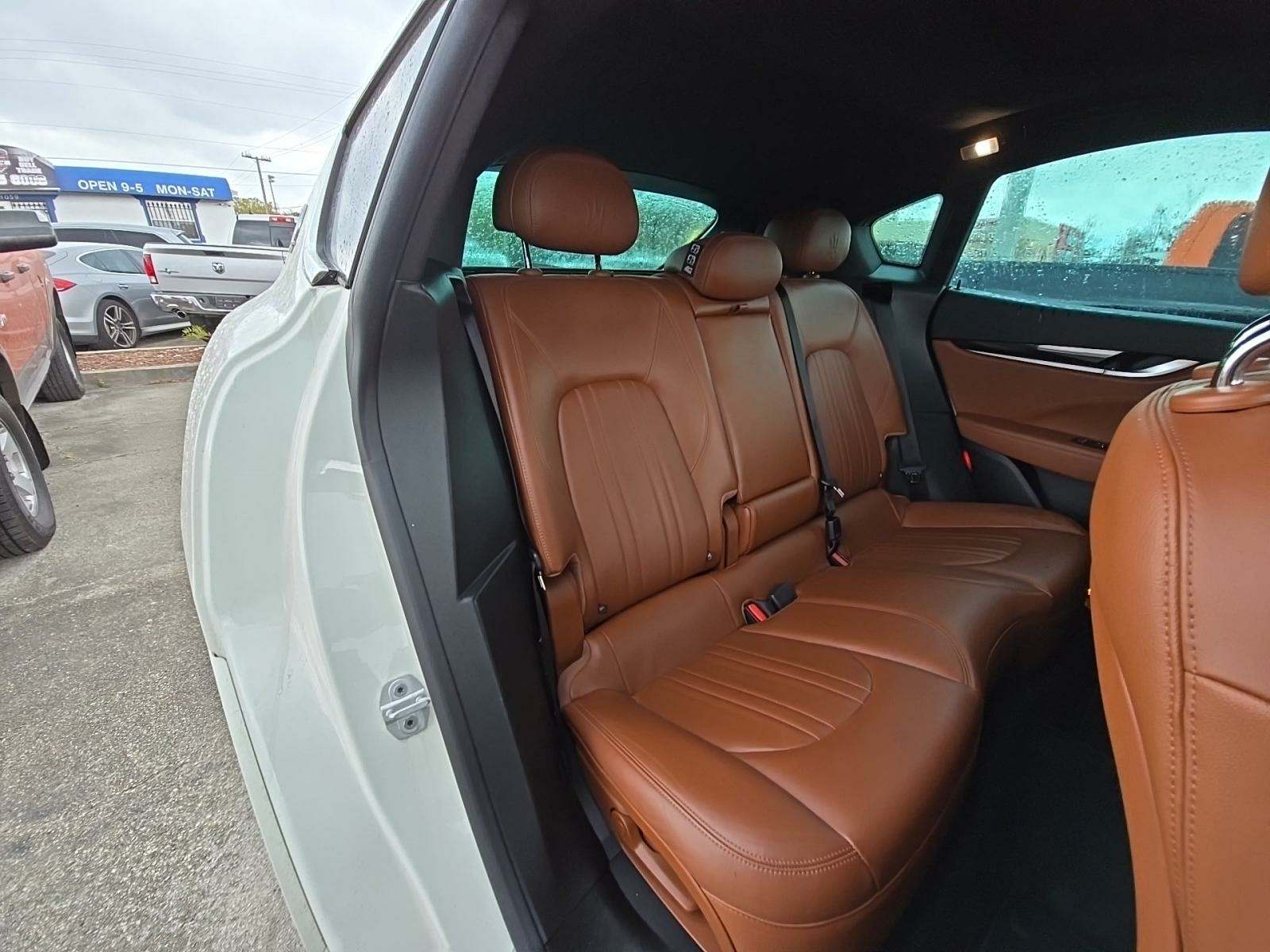 2017 Maserati Levante Base AWD