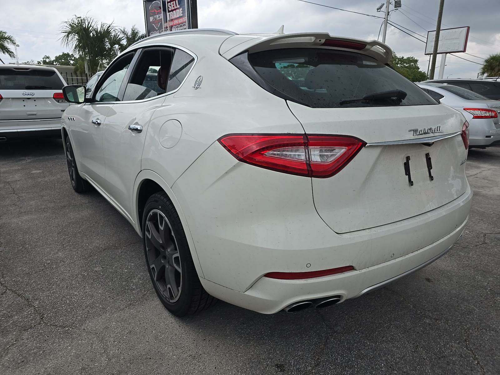 2017 Maserati Levante Base AWD