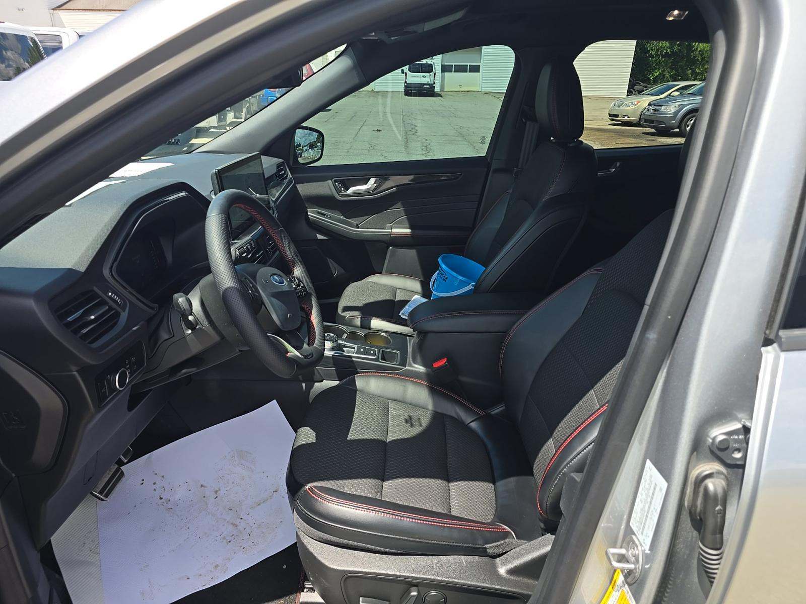 2023 Ford Escape ST-Line AWD