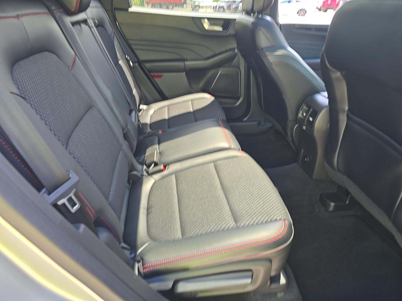 2023 Ford Escape ST-Line AWD