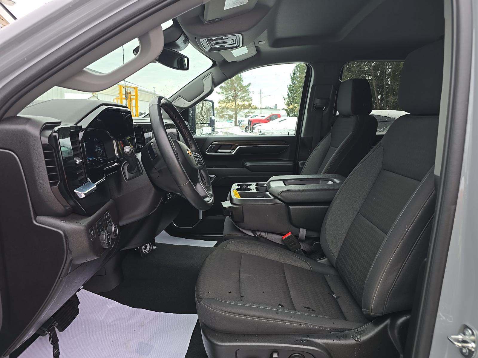 2024 Chevrolet Silverado 2500HD LT AWD