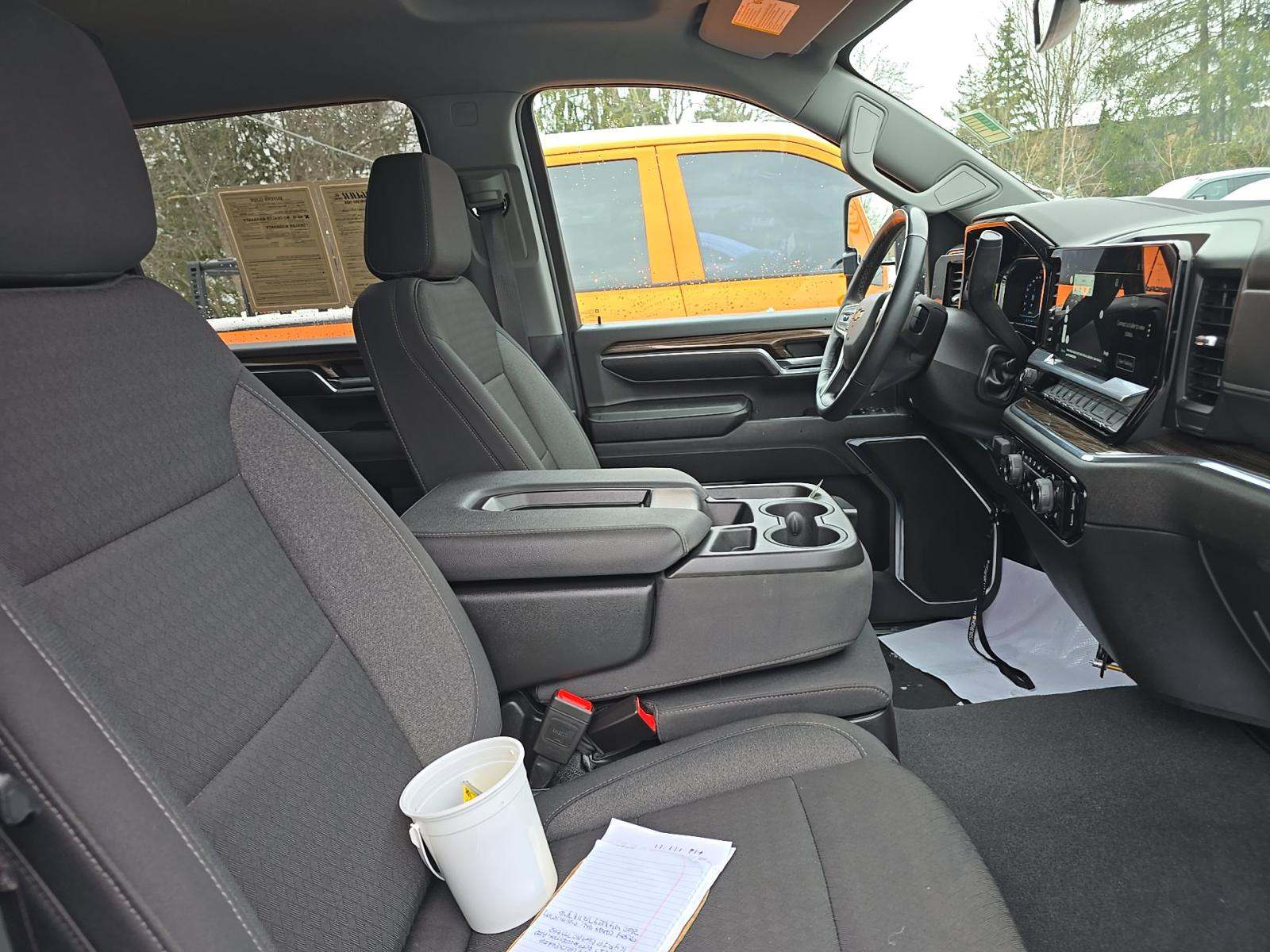 2024 Chevrolet Silverado 2500HD LT AWD