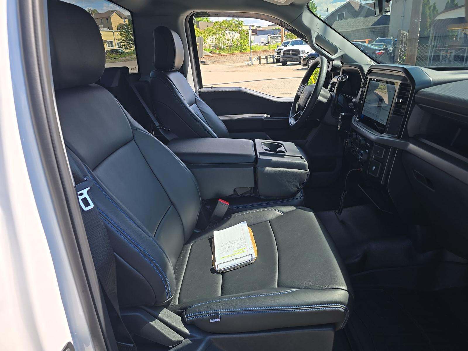 2025 Ford F-150 XL AWD