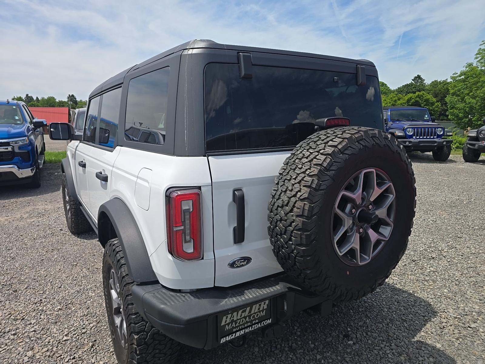 FORD BRONCO - 2