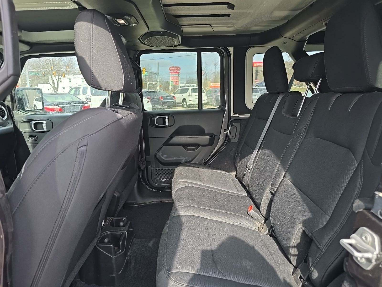 2018 Jeep Wrangler Unlimited Sahara AWD