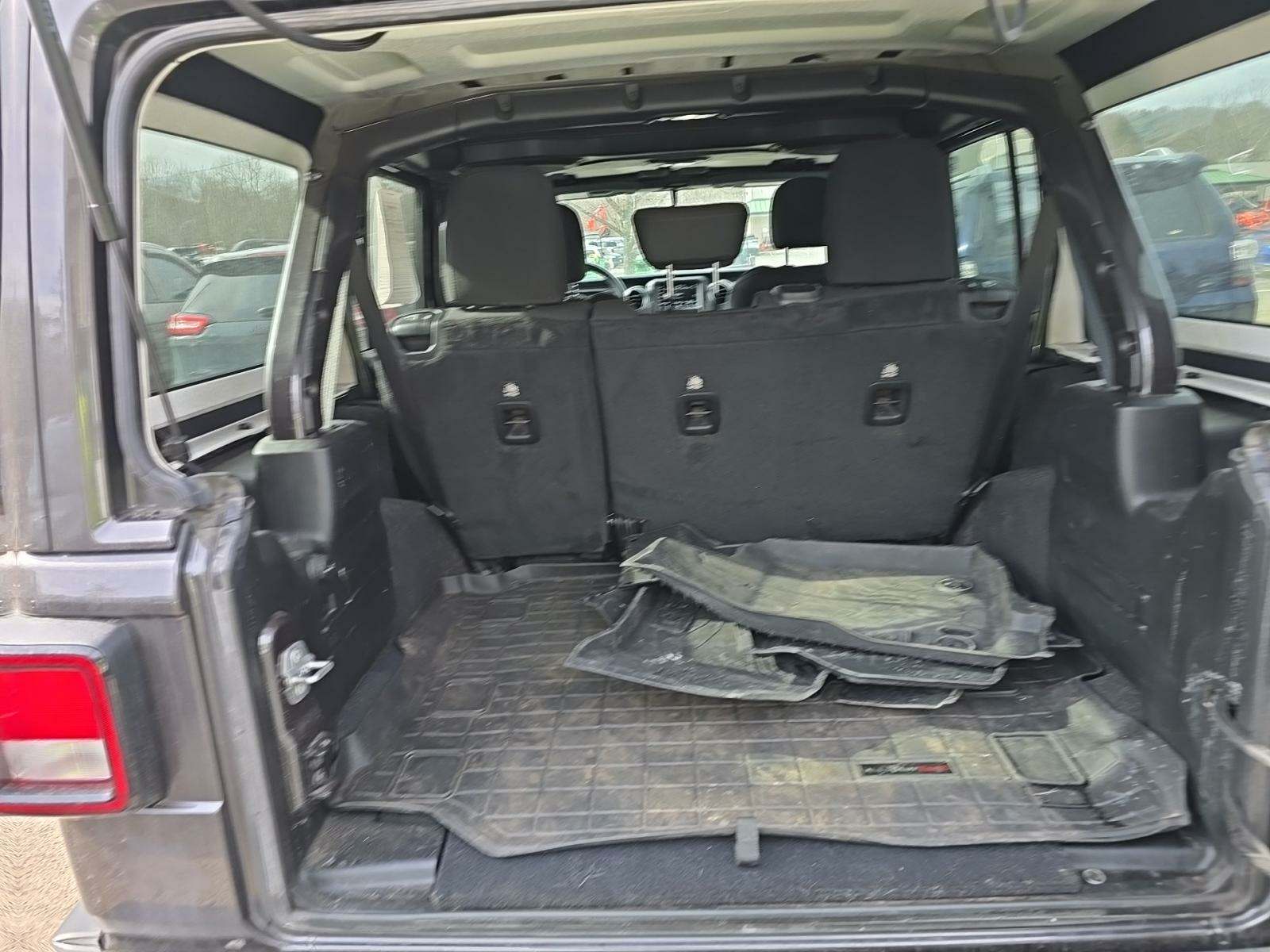 2018 Jeep Wrangler Unlimited Sahara AWD