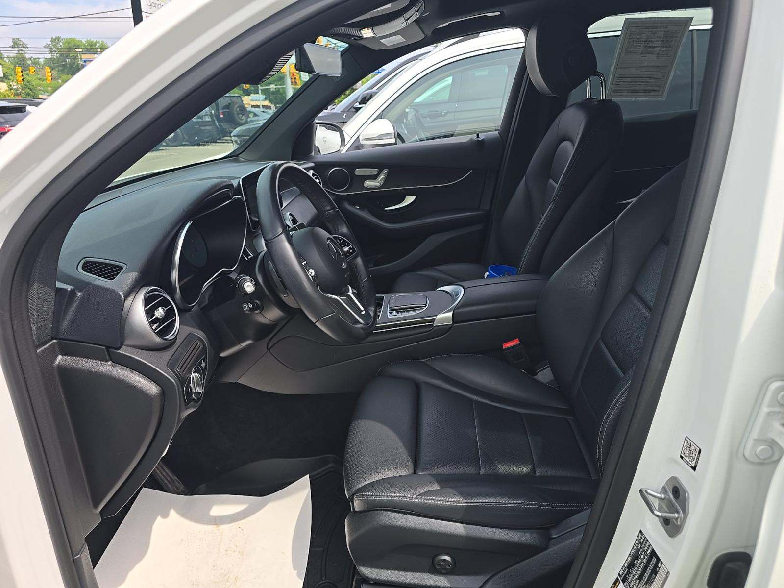 2022 Mercedes-Benz GLC GLC 300 AWD