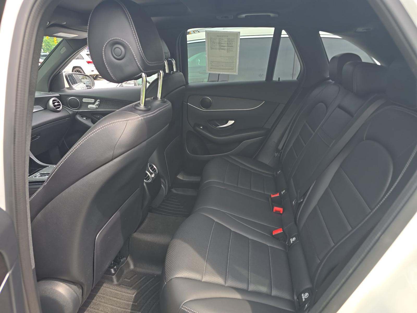 2022 Mercedes-Benz GLC GLC 300 AWD