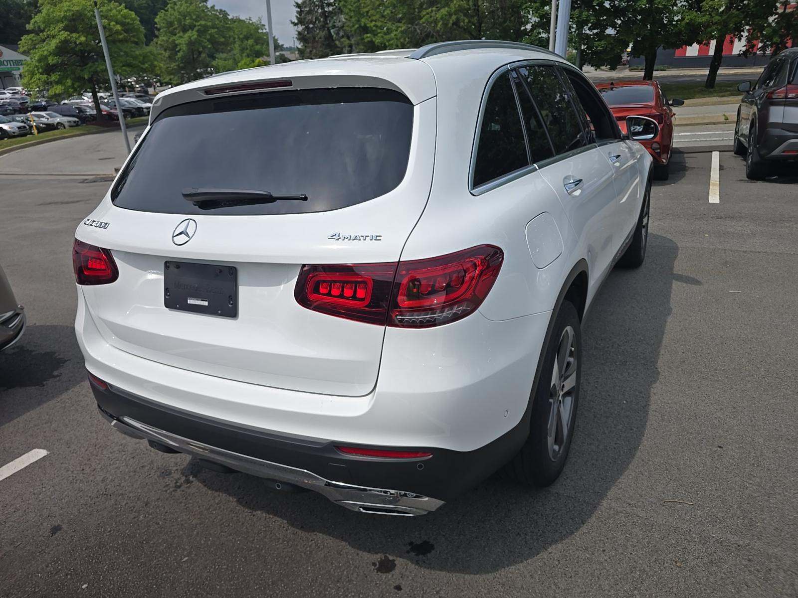 2022 Mercedes-Benz GLC GLC 300 AWD