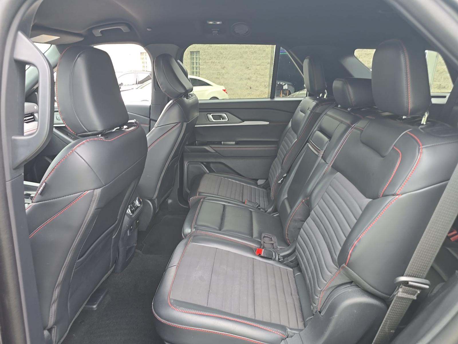FORD EXPLORER - 9