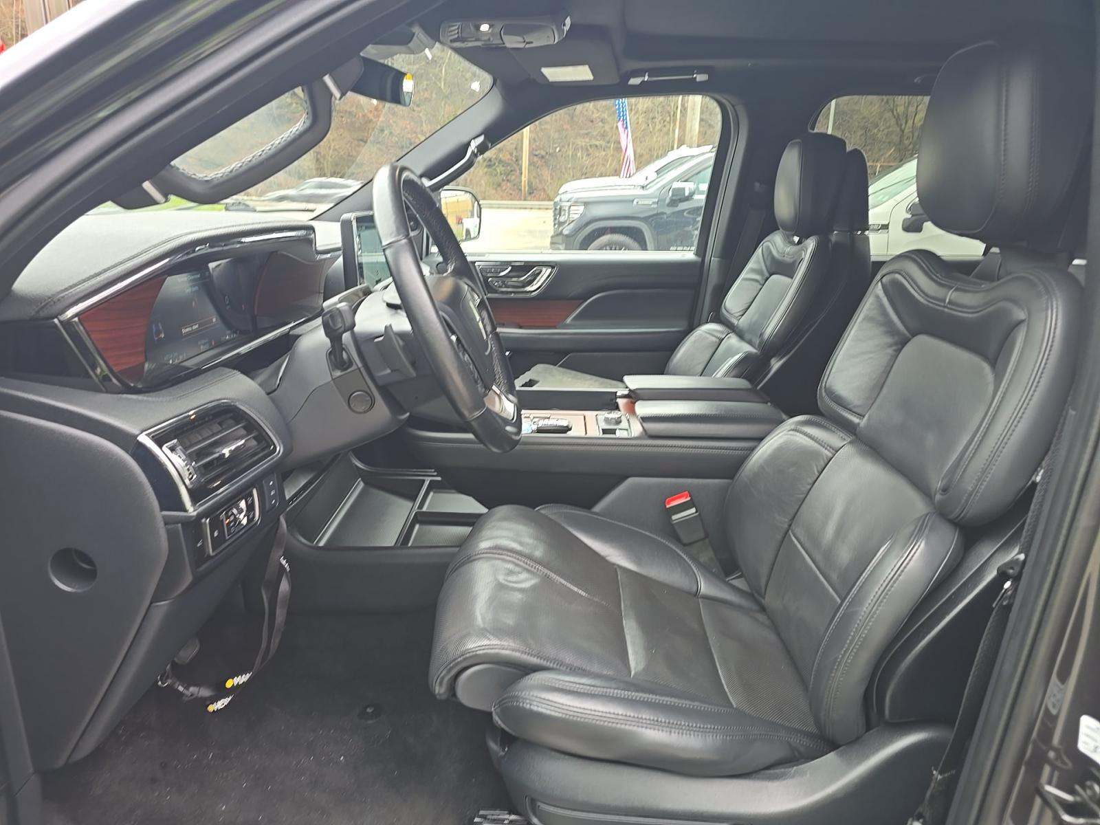 2023 Lincoln Navigator Reserve AWD