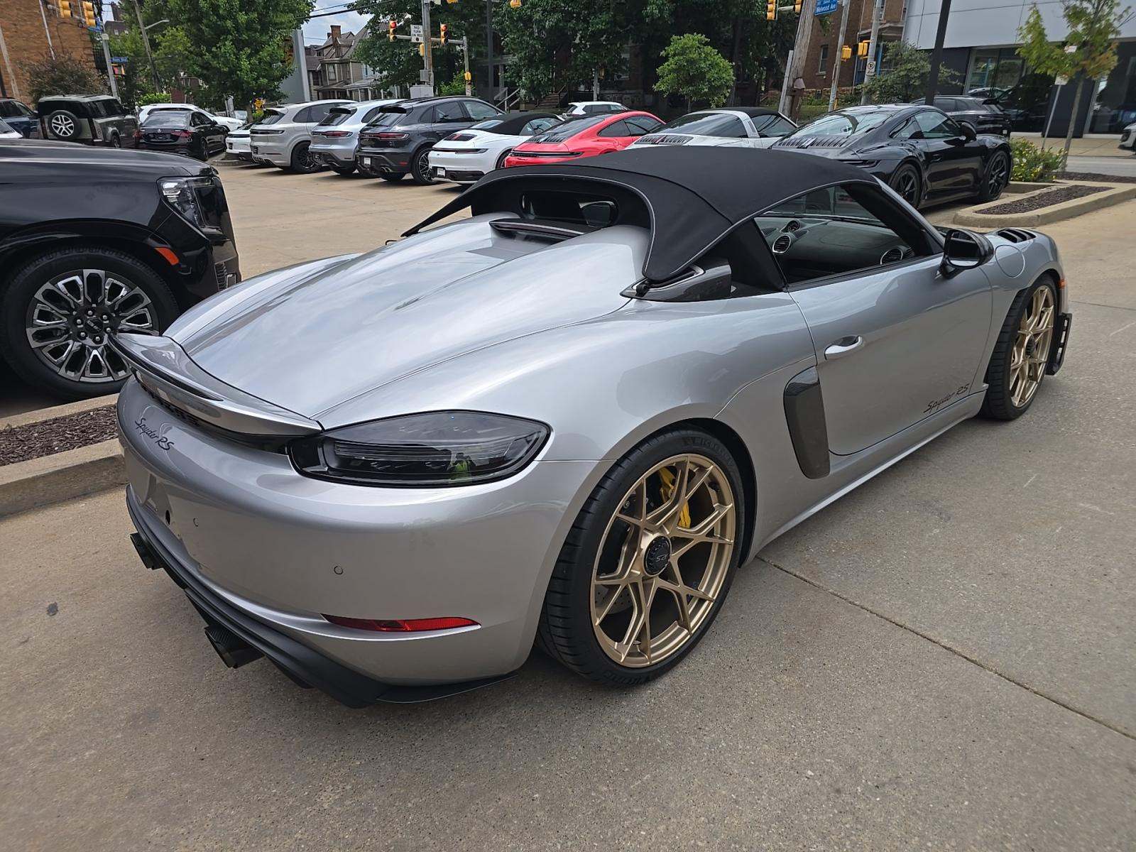 2024 Porsche 718 Spyder RS RWD