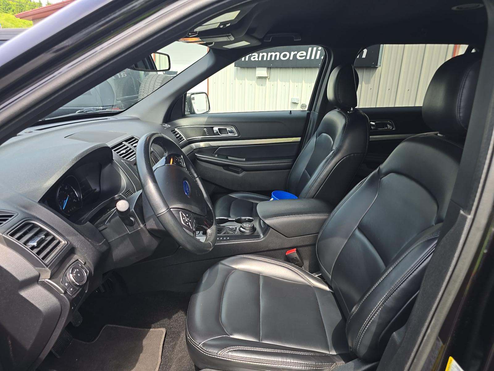 FORD EXPLORER - 6