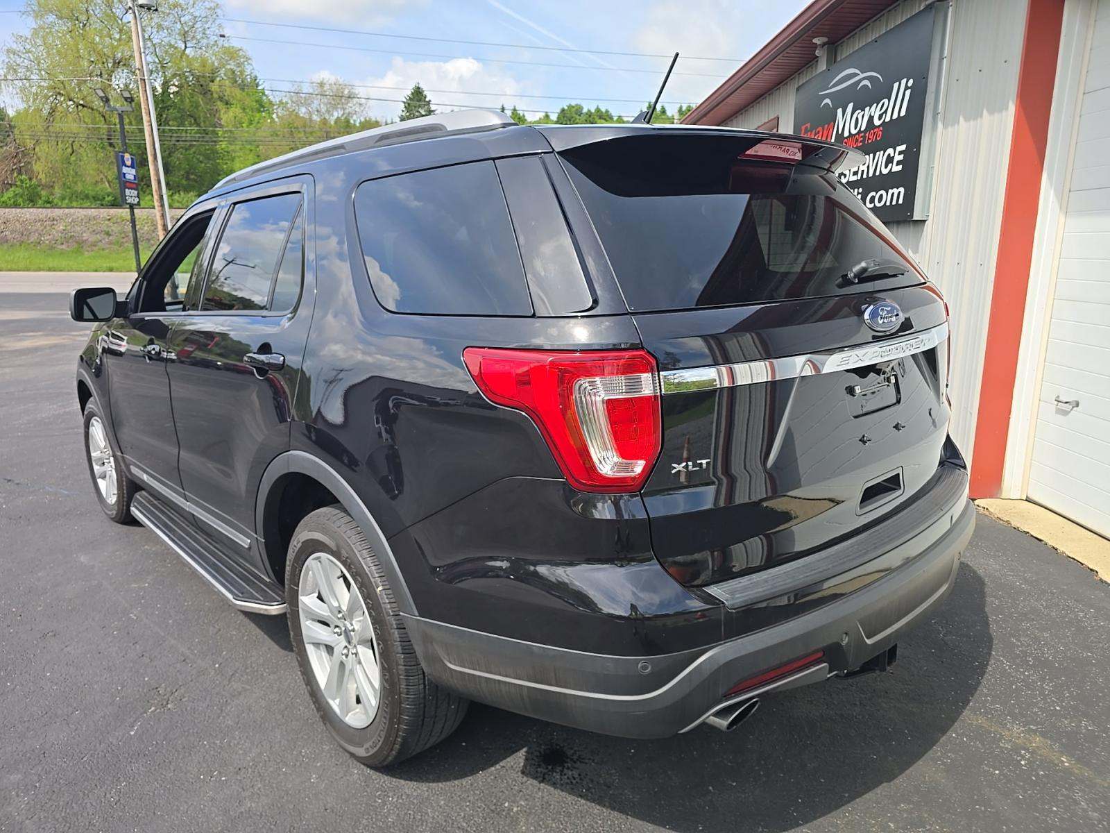 FORD EXPLORER - 2