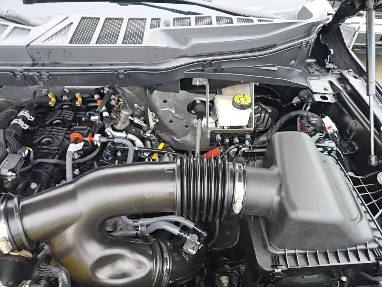 2024 Ford F-150 Lariat AWD