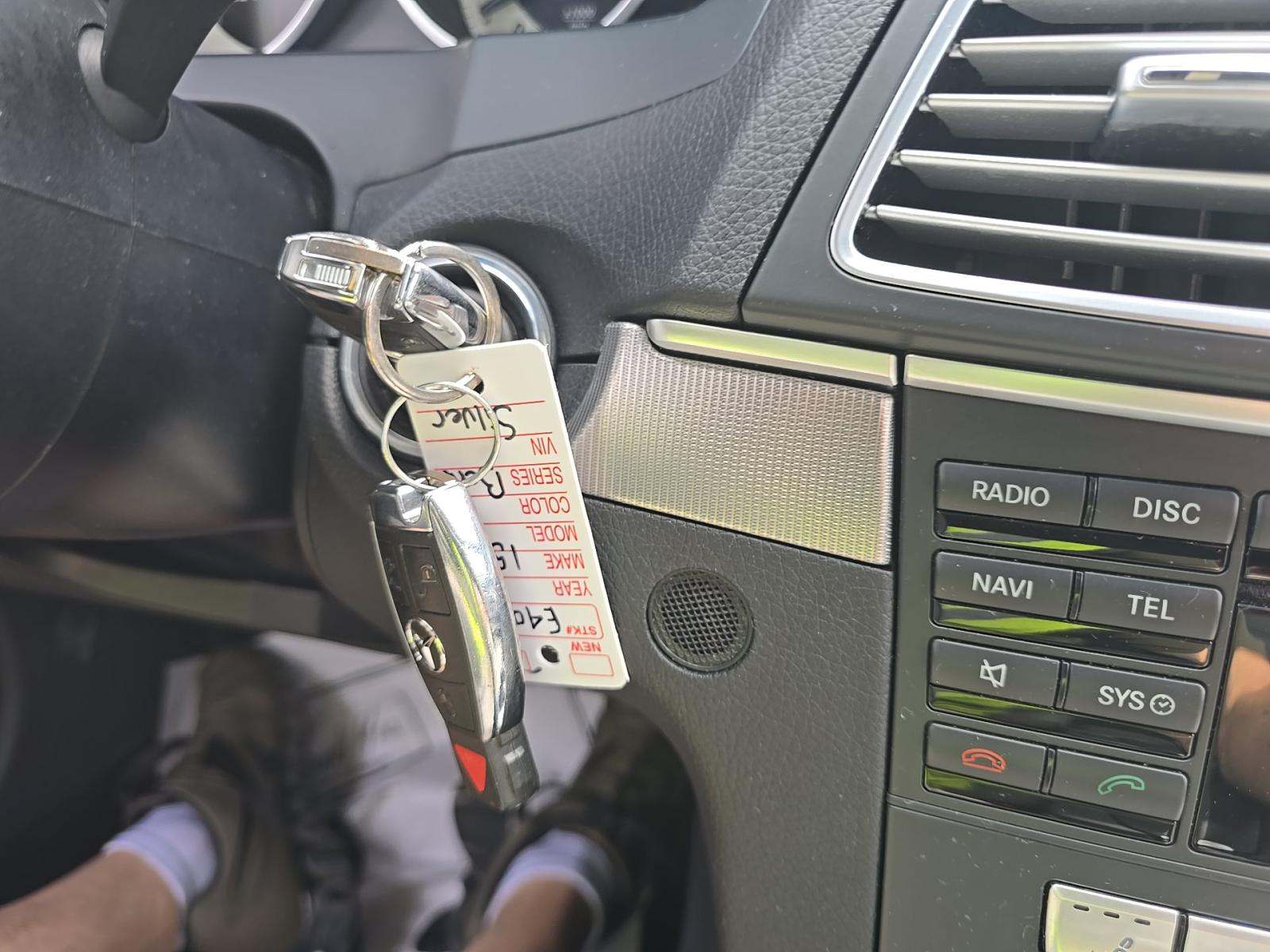 MERCEDES-BENZ E-CLASS - 4