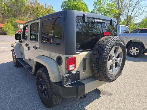 JEEP UNLIMITED SAHARA - 2