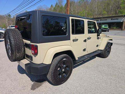 JEEP UNLIMITED SAHARA - 3