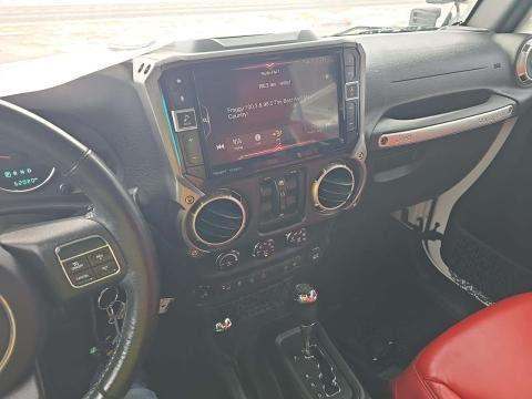 JEEP UNLIMITED SAHARA - 10