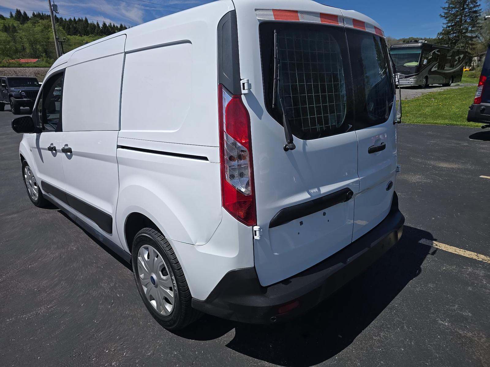 FORD TRANSIT CONNECT - 2