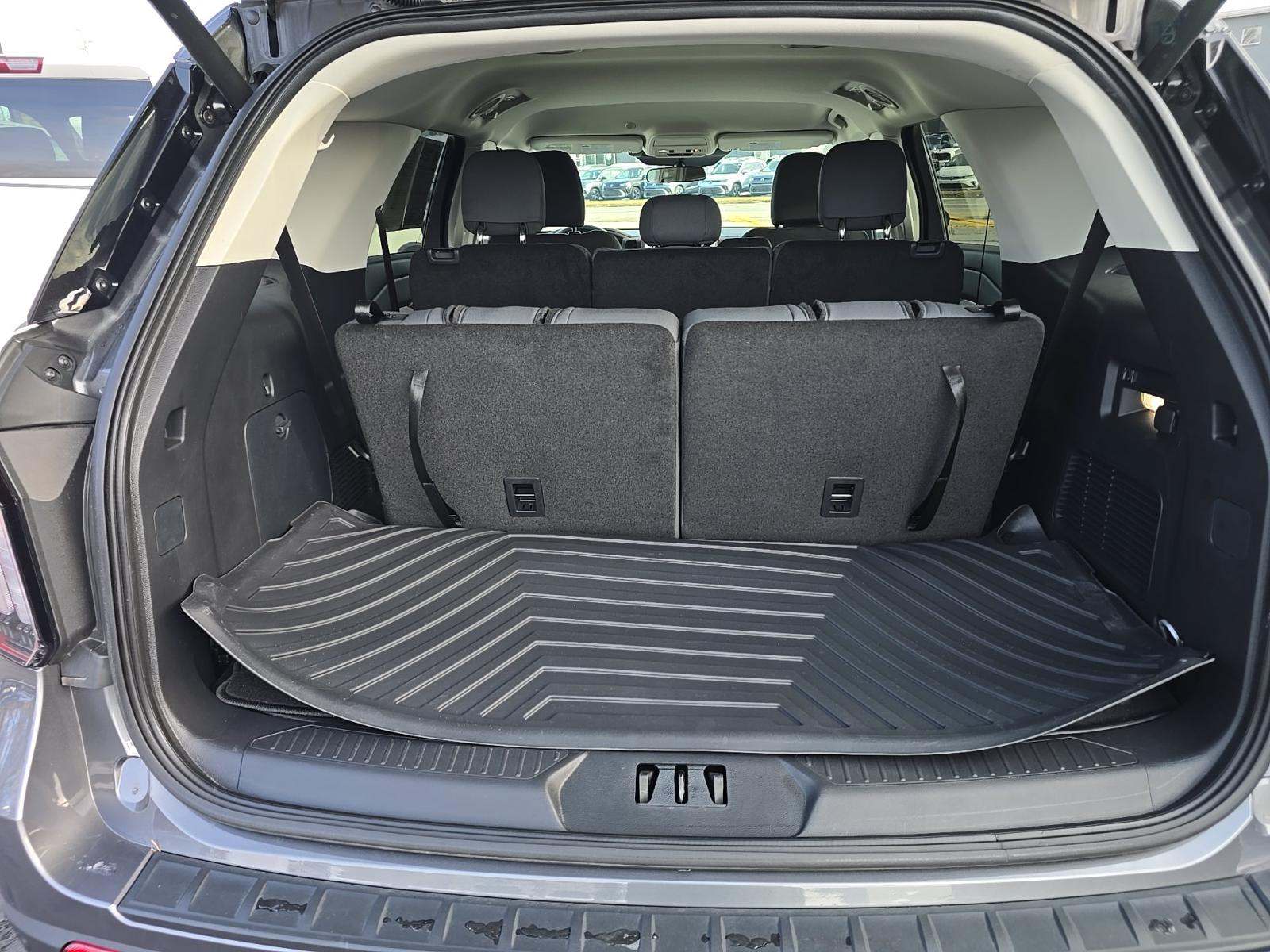 2025 Ford Explorer Active AWD