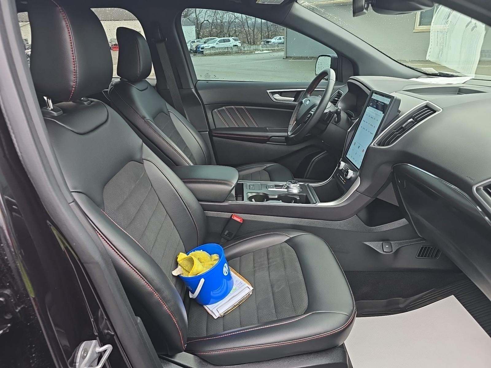 2024 Ford Edge ST-Line AWD