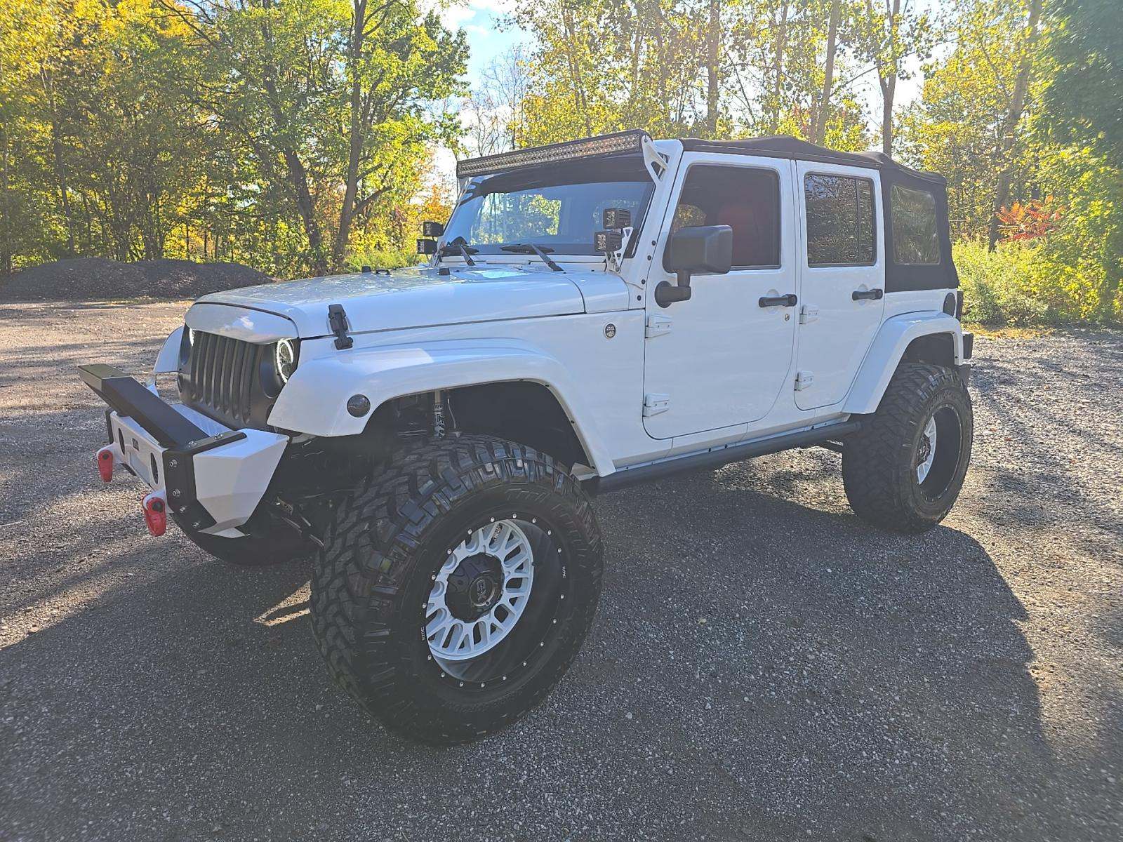 2016 Jeep Wrangler Unlimited Sahara AWD