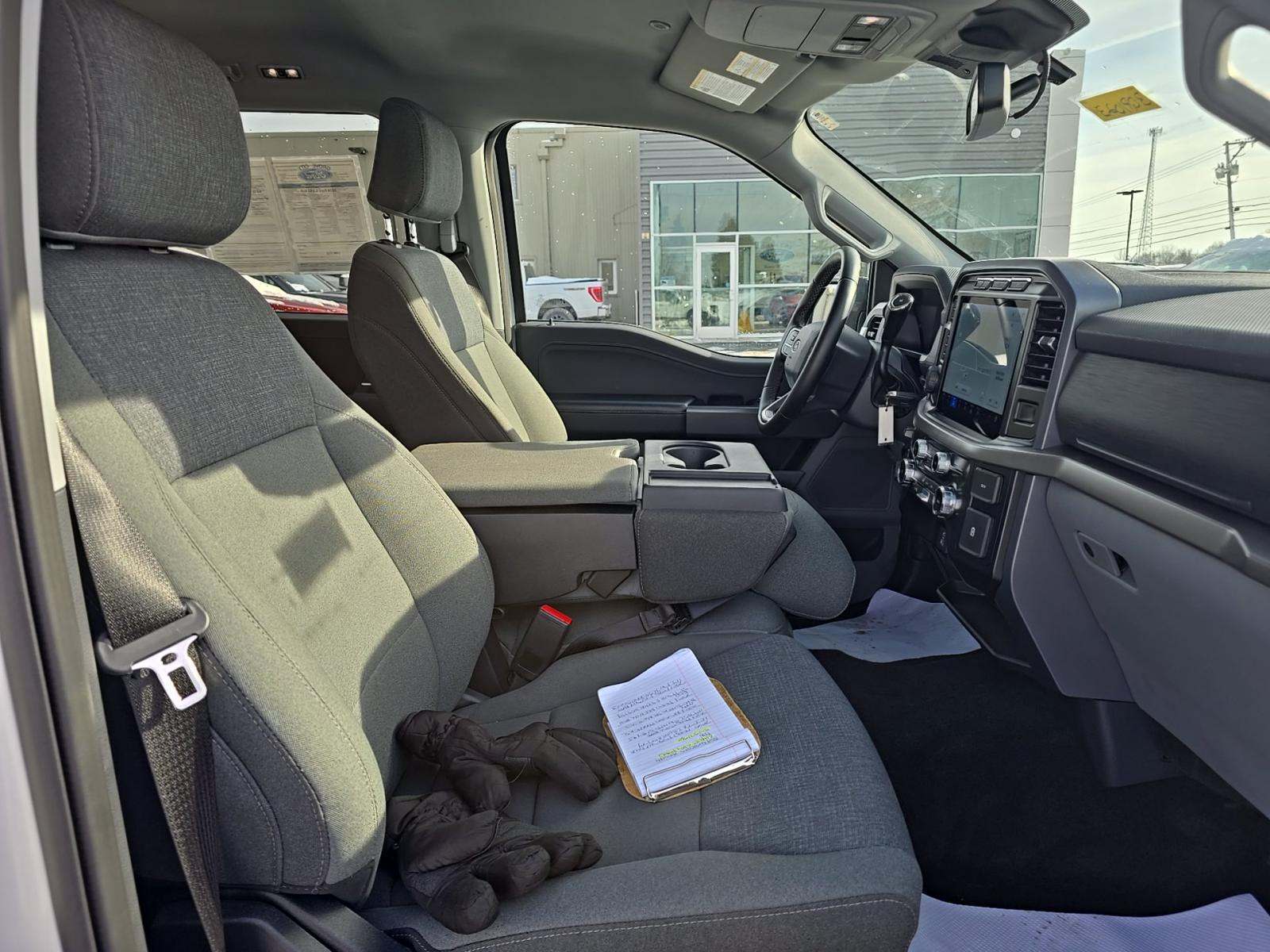 2024 Ford F-150 XLT AWD