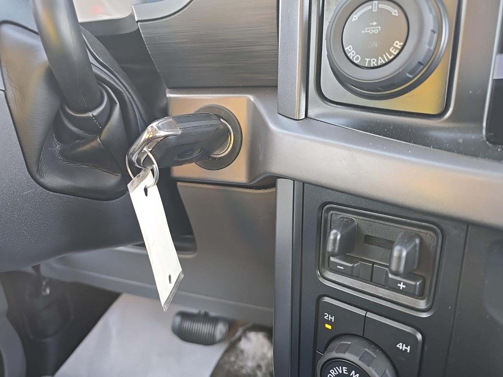 2024 Ford F-150 XLT AWD