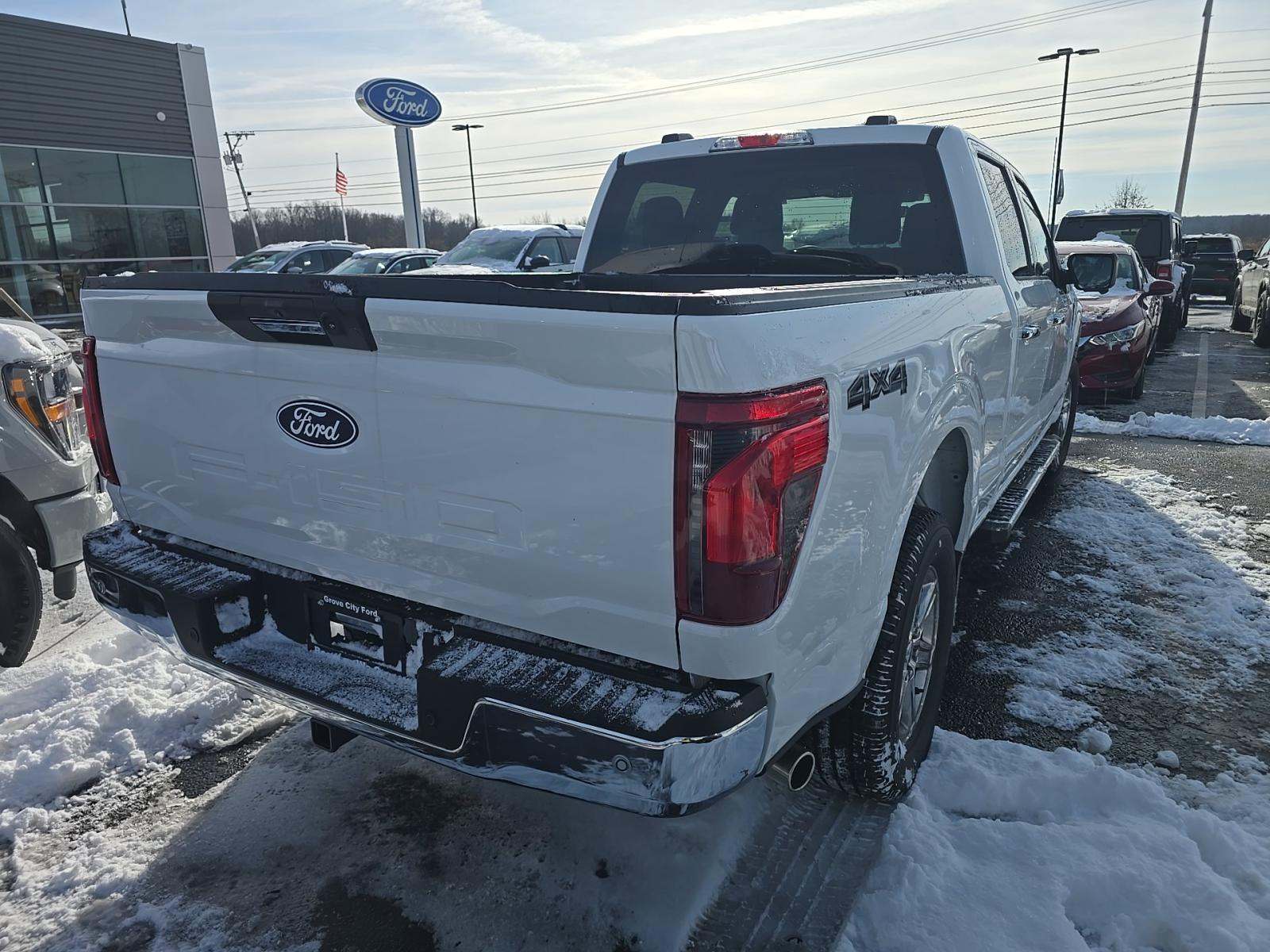 2024 Ford F-150 XLT AWD