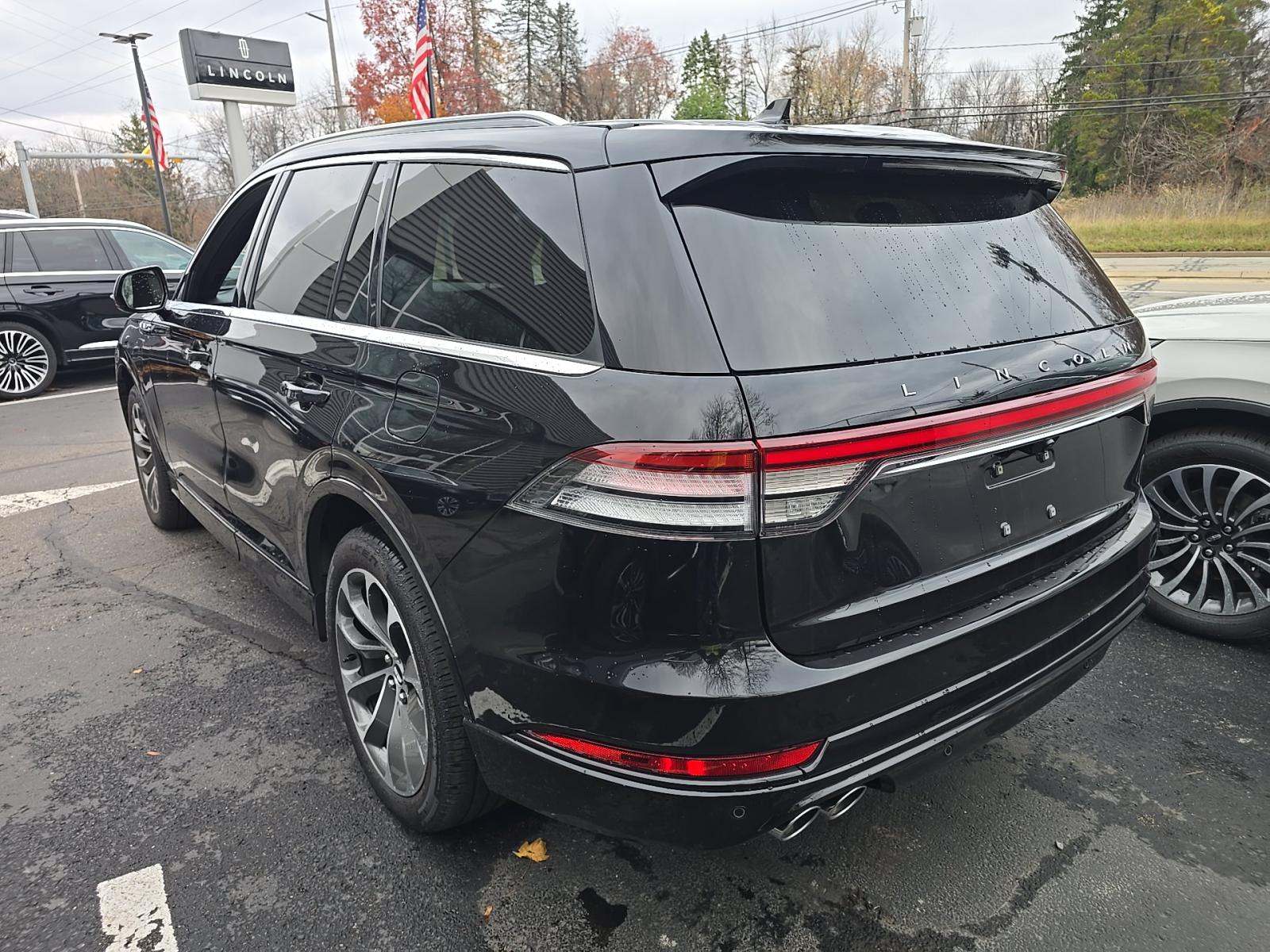 2022 Lincoln Aviator Plug-In Hybrid Grand Touring AWD