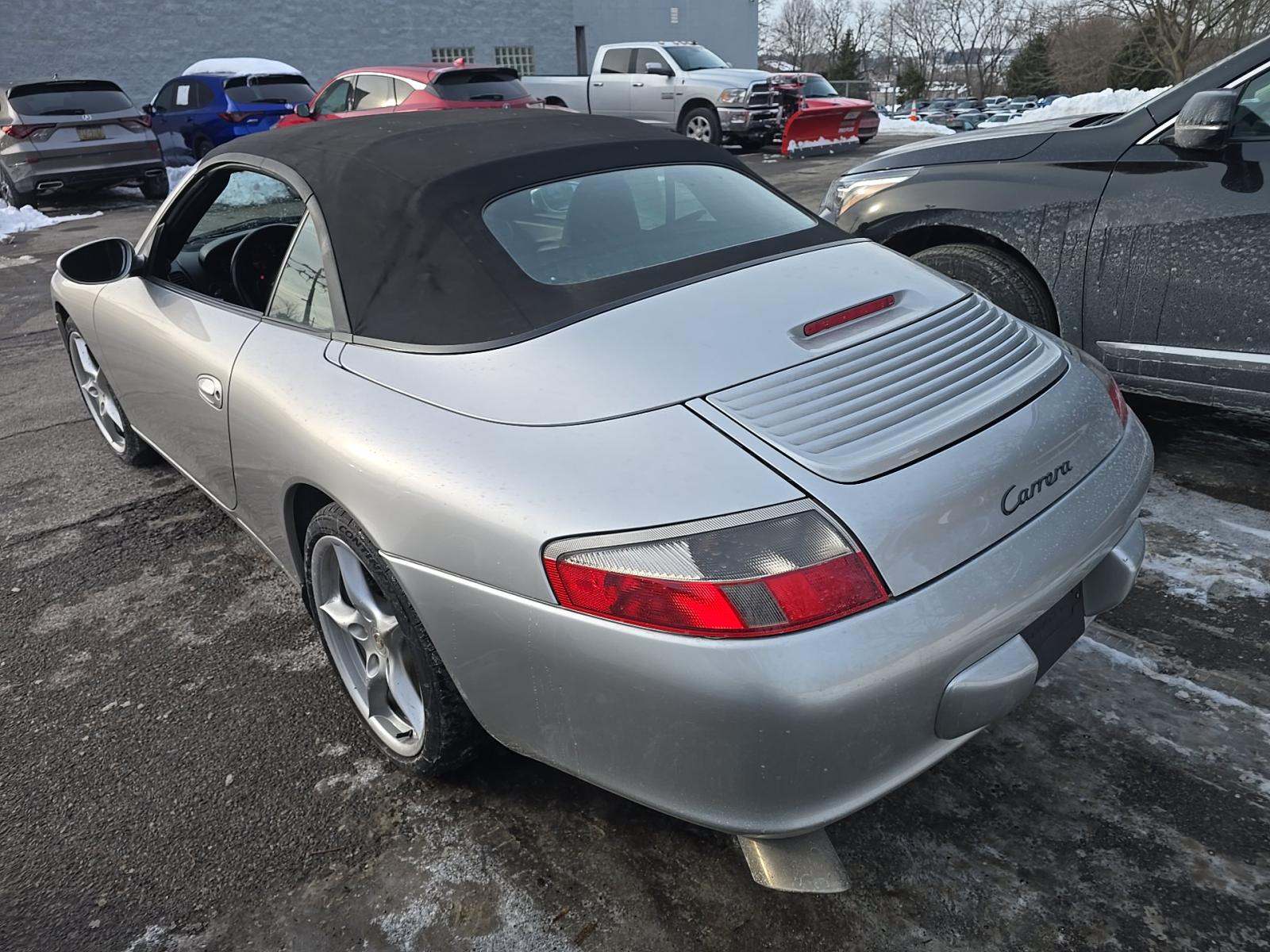 2002 Porsche 911 Carrera 4 AWD