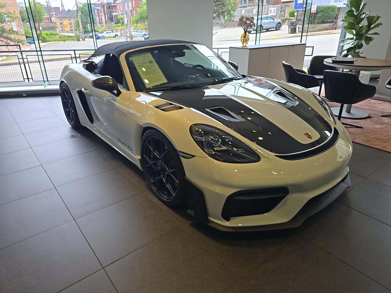2025 Porsche 718 Spyder RS RWD