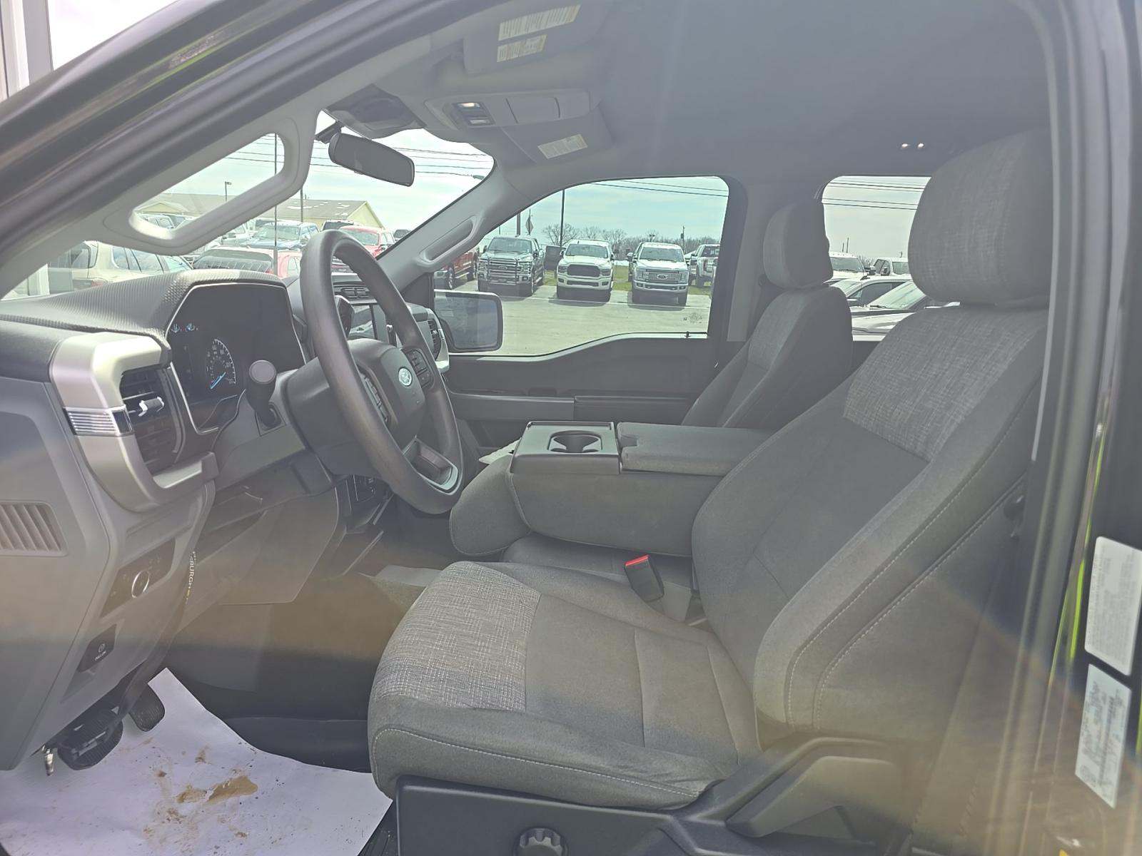 2022 Ford F-150 XLT AWD