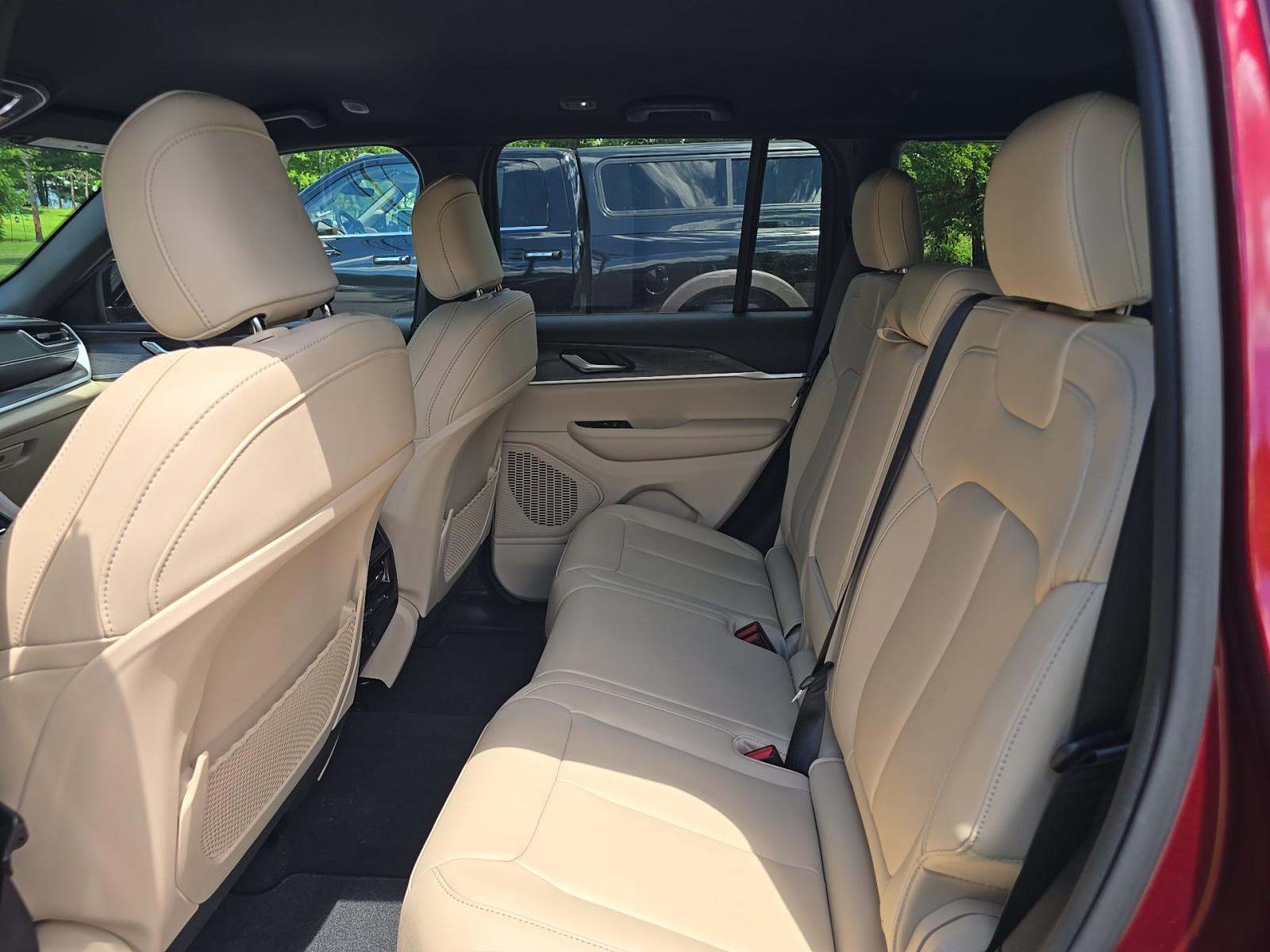 2024 Jeep Grand Cherokee Limited AWD