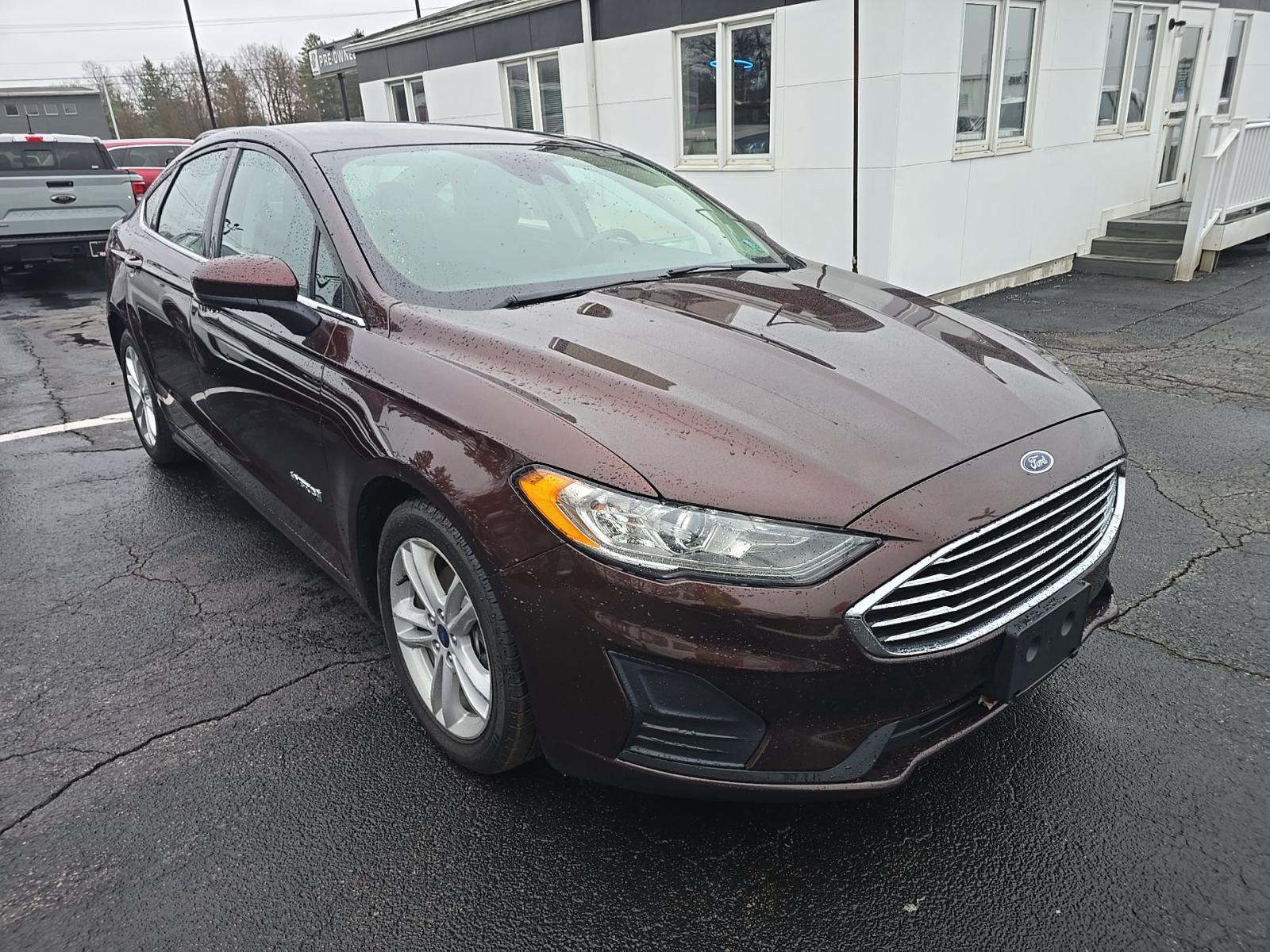 FORD FUSION - 4