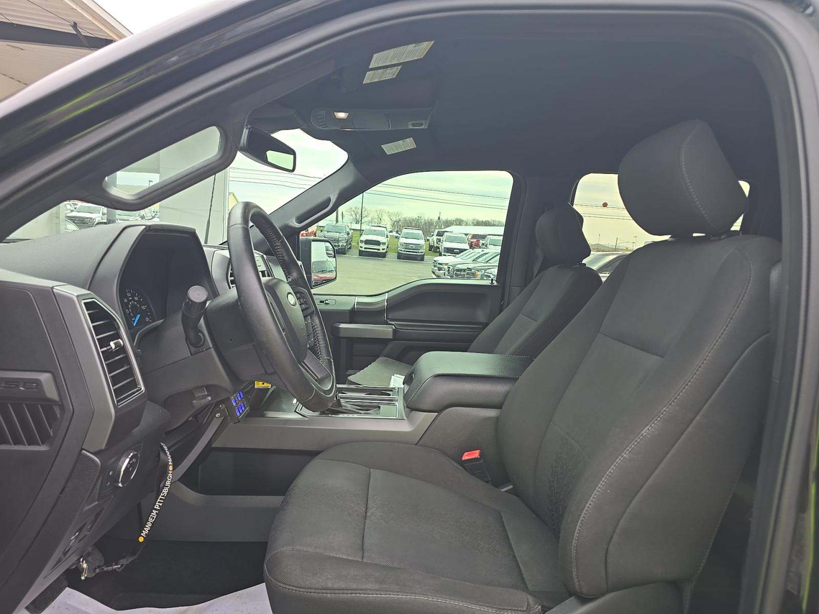 FORD F-150 - 6