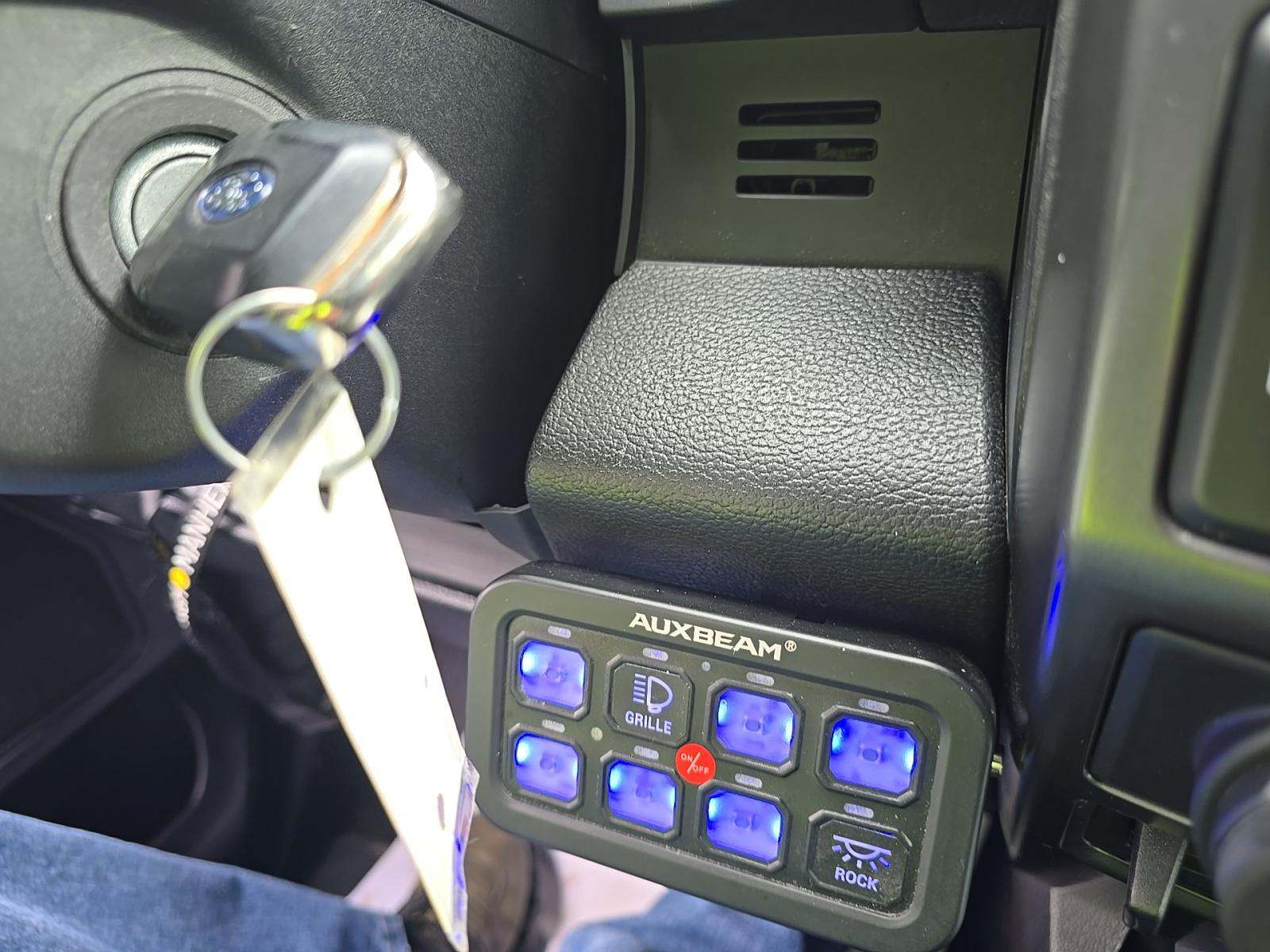 FORD F-150 - 8