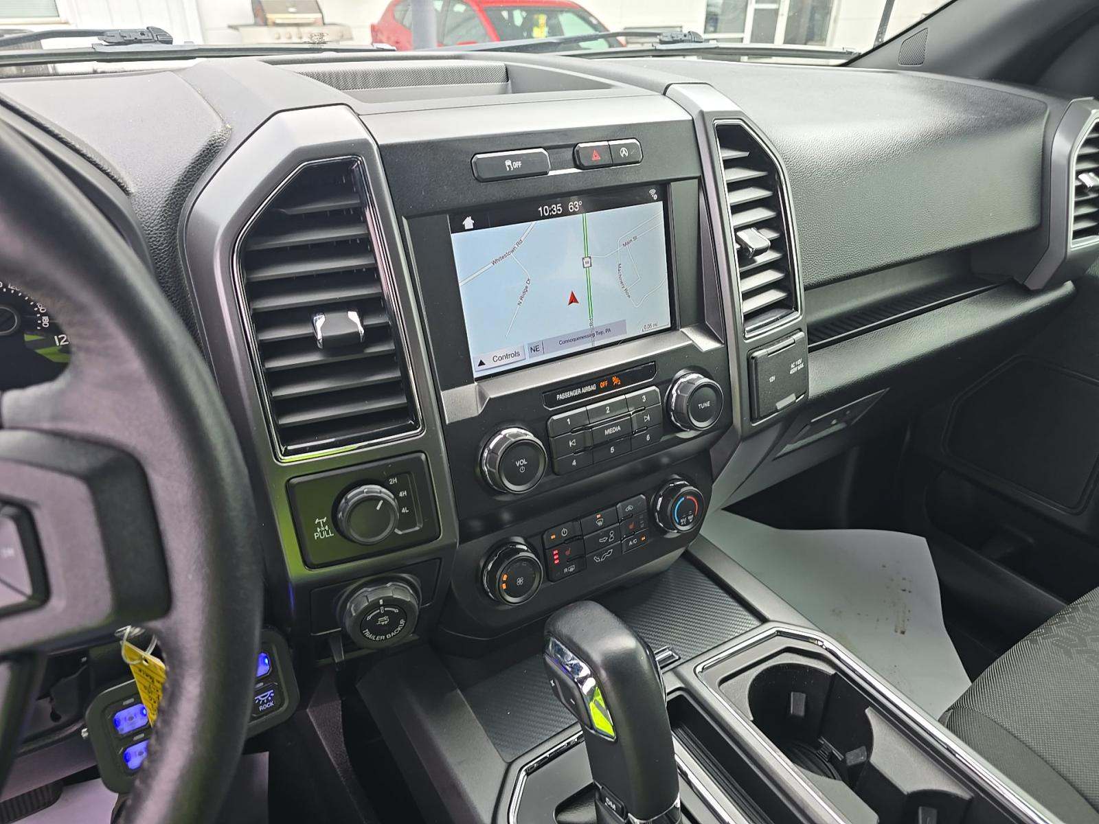 FORD F-150 - 10
