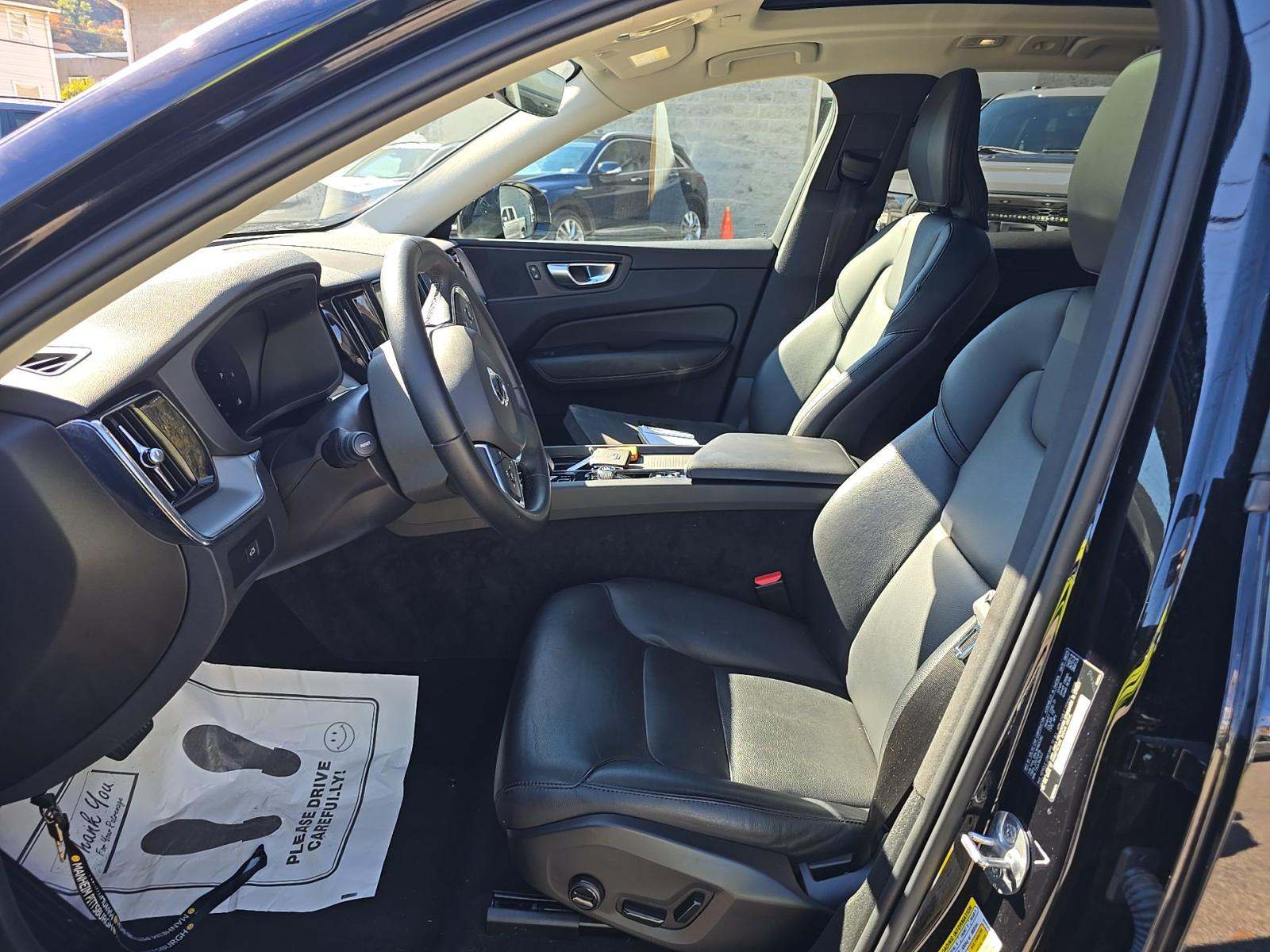 2024 Volvo XC60 B5 Core AWD