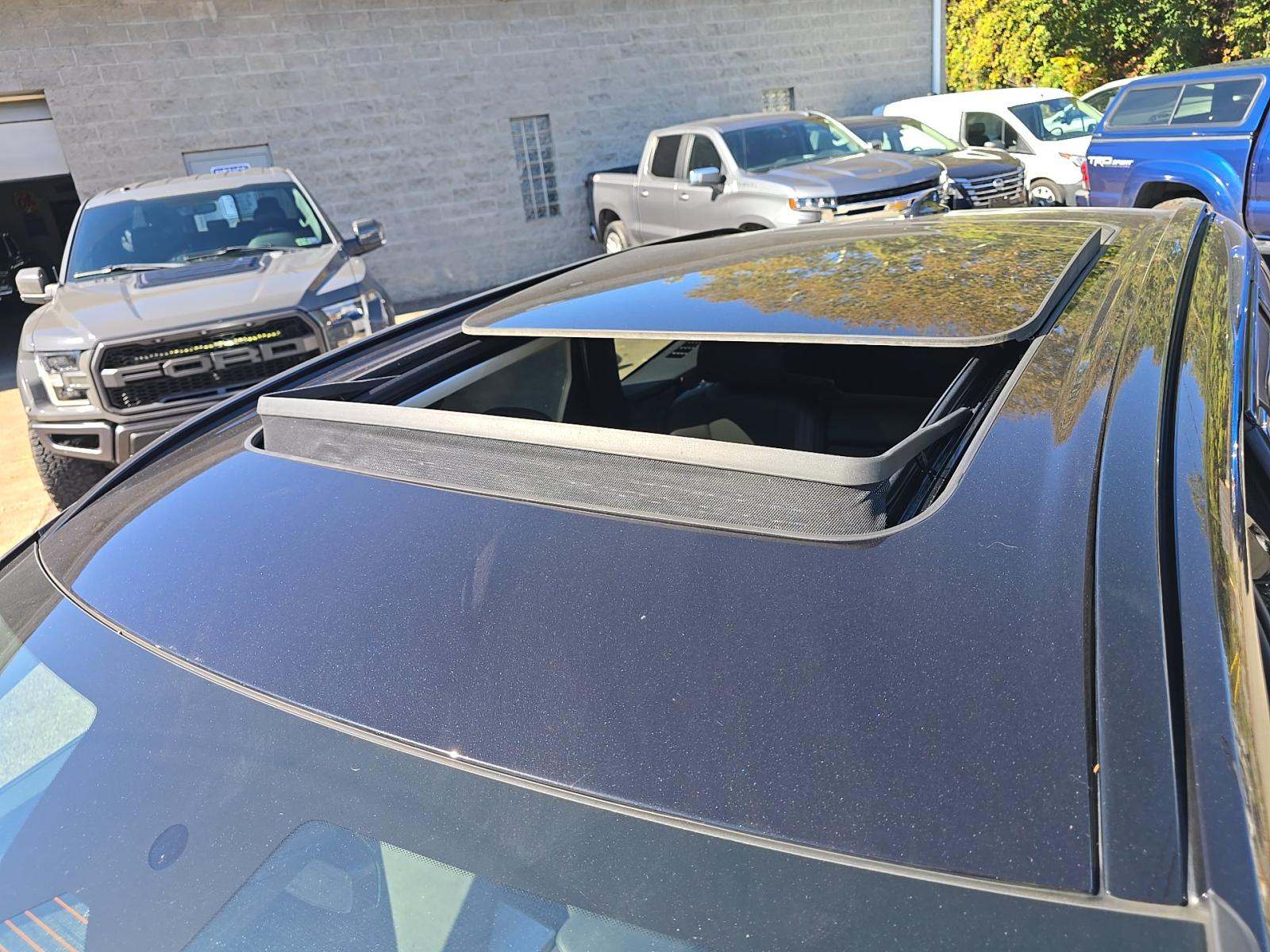 2024 Volvo XC60 B5 Core AWD